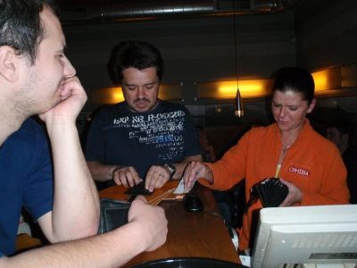 placení Sláva a Jiřin a majitelka Cohiby